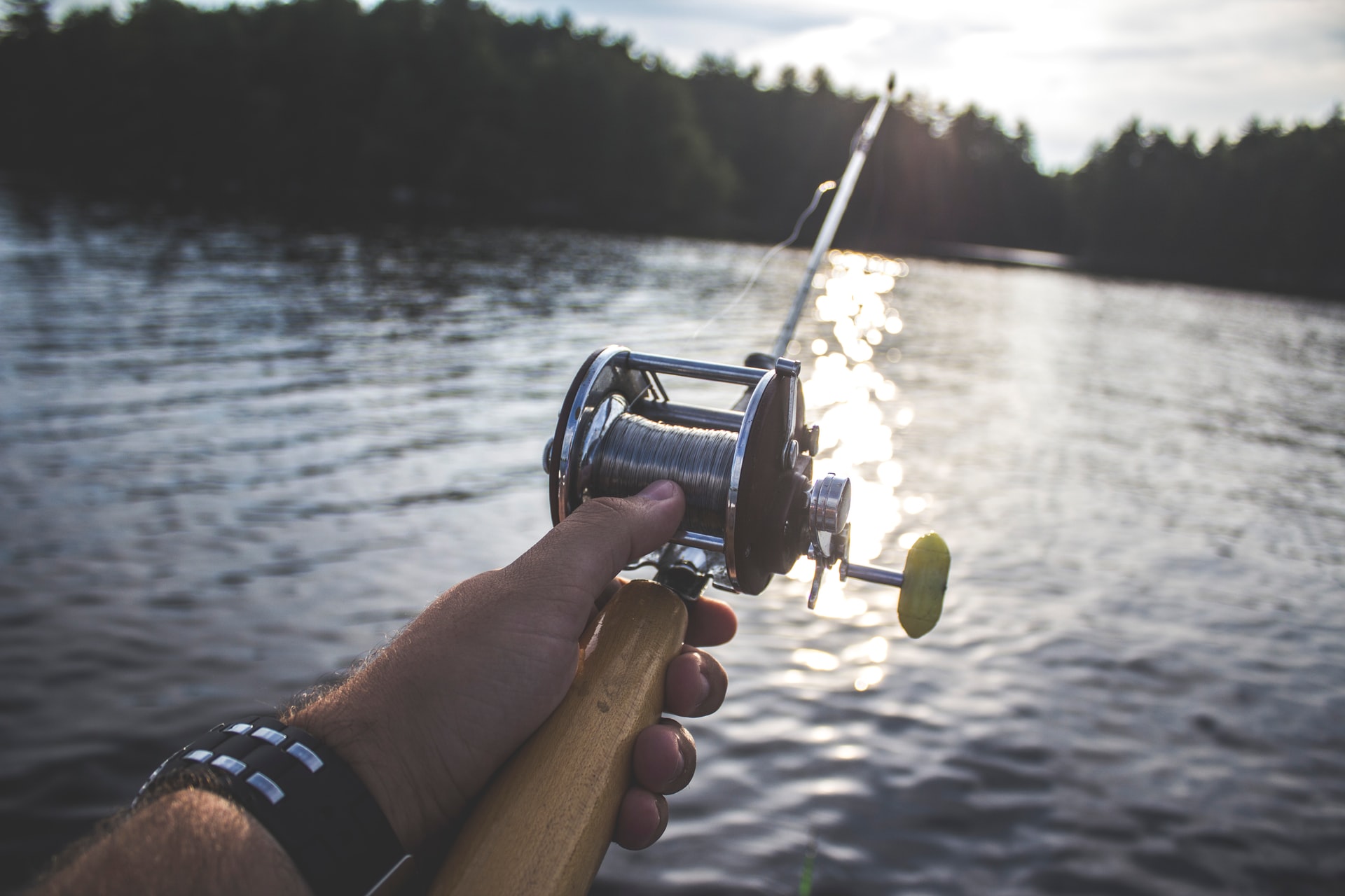 When are the Best Times and Seasons to Fish Near Pensacola?