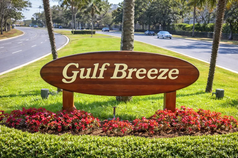 Gulf Breeze sign